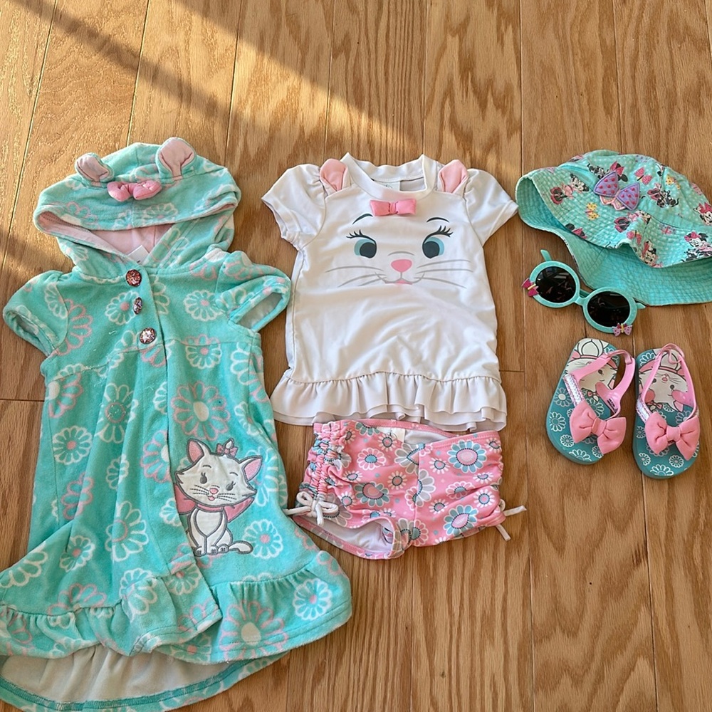 Size 2-3 Disney Aristocats Swim bundle